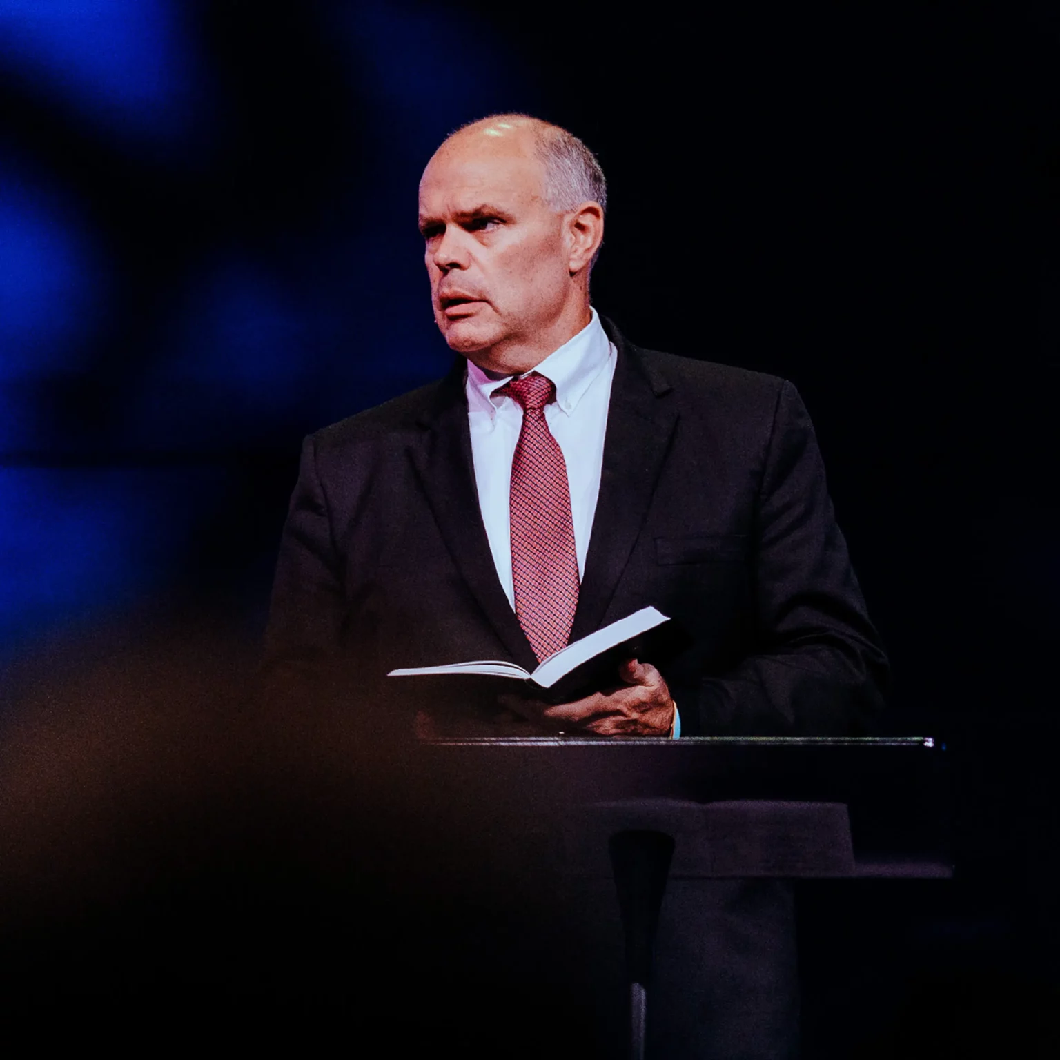 Pastor David Rose delivers sermon “Sharing Hope, Living Joy” at Trinity Baptist.