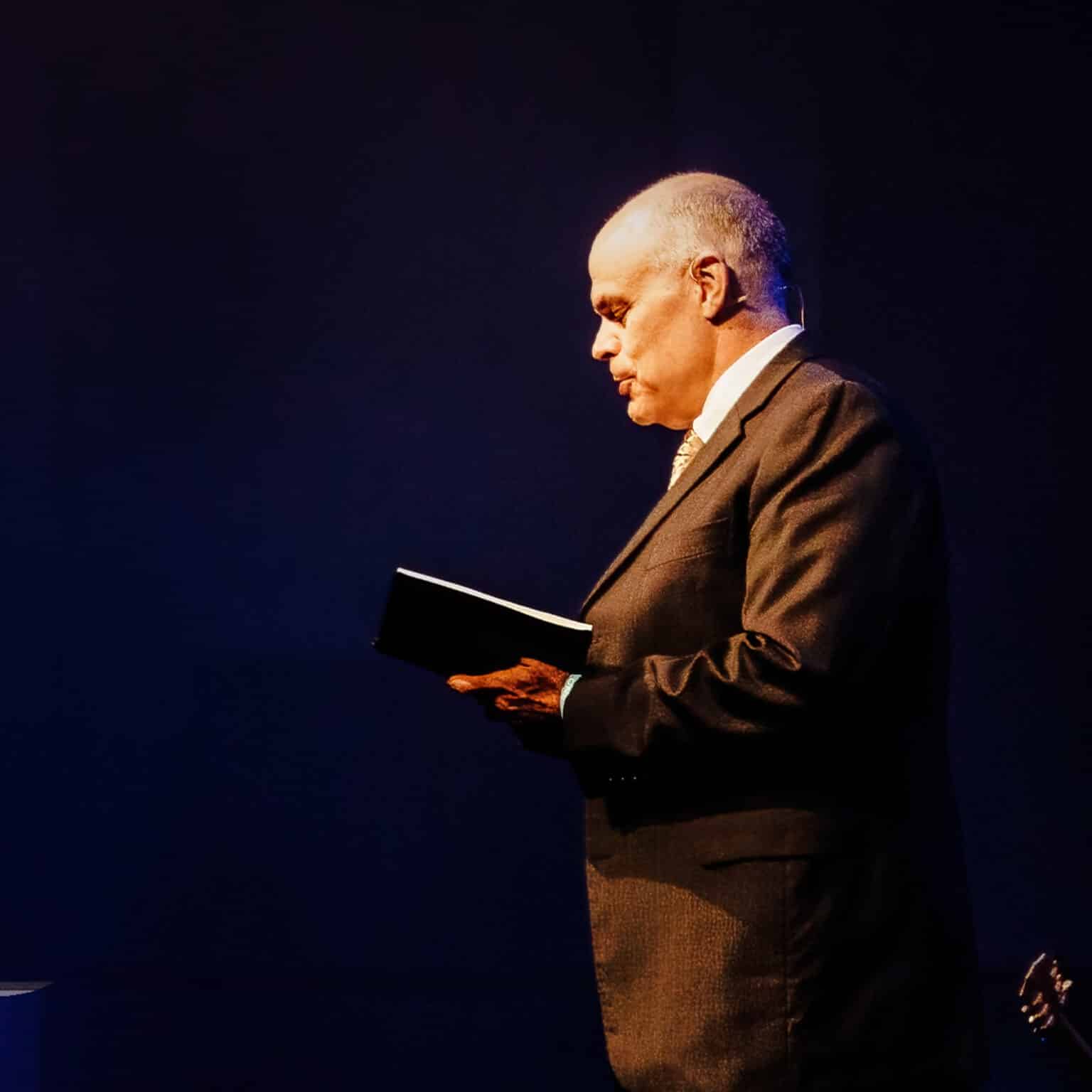 2026 10 11 David Rose O Worship the King Sermon Square